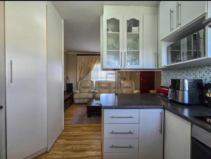 3 Bedroom Property for Sale in Amalinda Eastern Cape